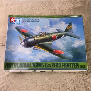Tamiya 61103 A6M5 Zero Fighter Zeke 1:48 Model‎ Kit Open Box